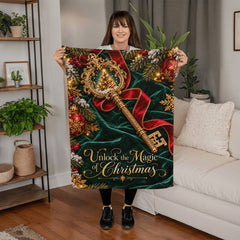 Unlock the Magic of Christmas – Golden Key Coral Fleece Blanket