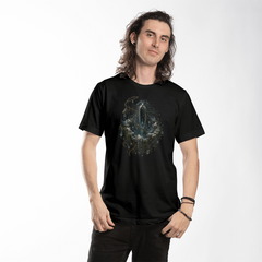 Gothic Horror Halloween T-Shirt – The Well Is Watching